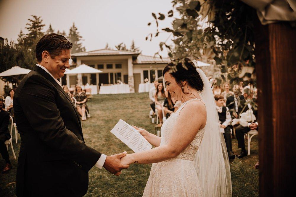 mobile - carousel-hero-element image-1